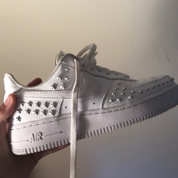 air force ones with silver stars